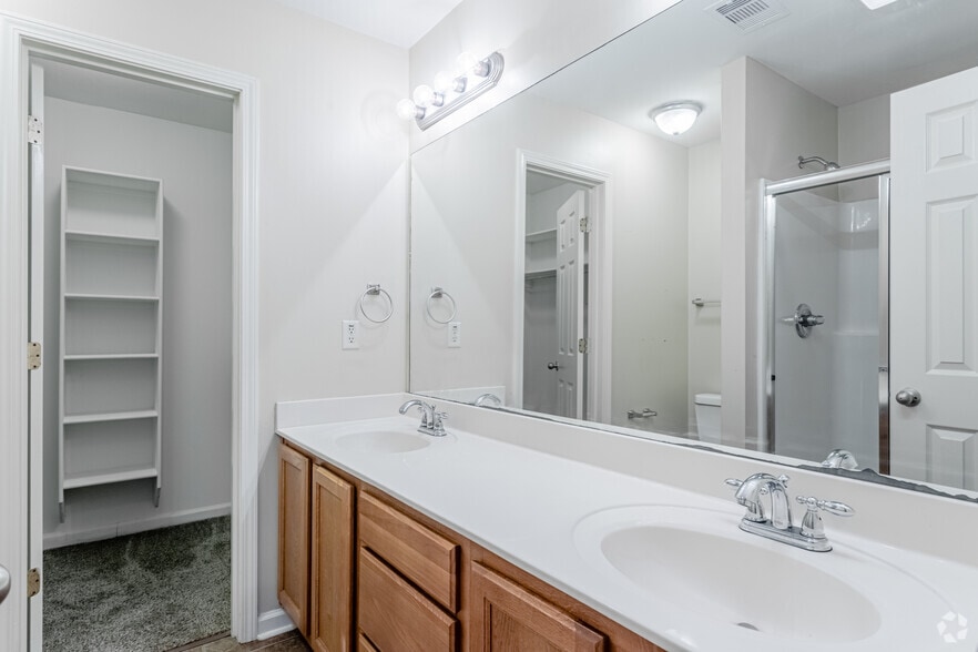 The Retreat of Maumelle 10860 Frenchmen Loop North Little Rock AR