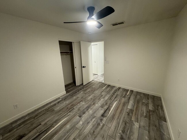Building Photo - 9155 W Villa Rita Dr