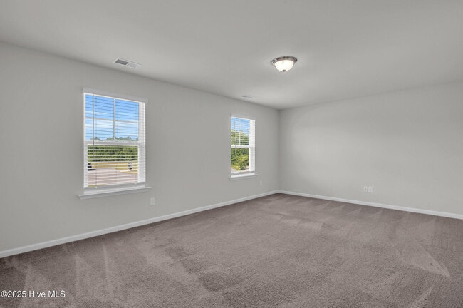Building Photo - 706 Lenox Dr