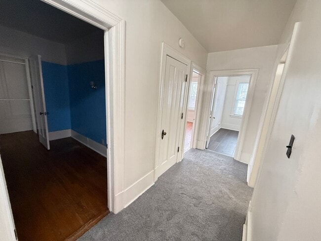 Building Photo - Well-Maintained 4-Bedroom Home with Historical Charm Near Downtown Jackson