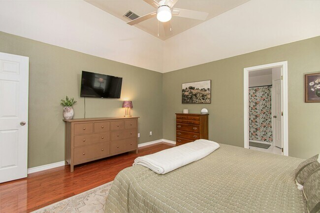 Building Photo - 5416 Dons Trail