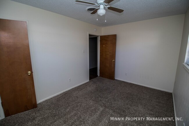 Building Photo - 4414 52nd St