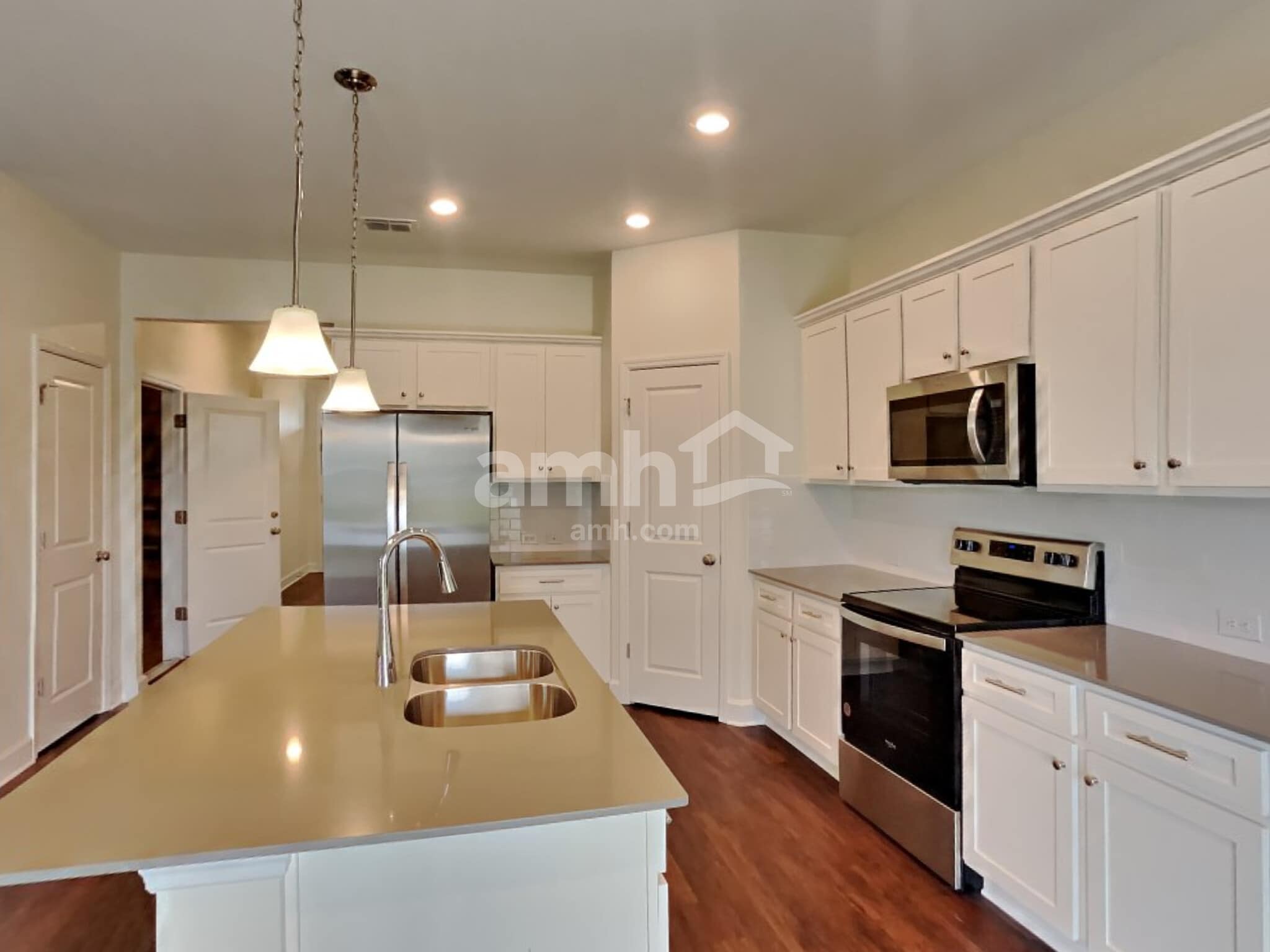 Building Photo - 33892 Thyme Dr