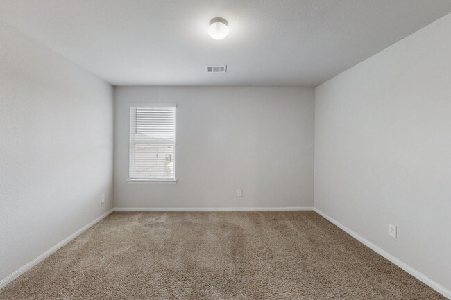 Building Photo - 968 Rice Dr