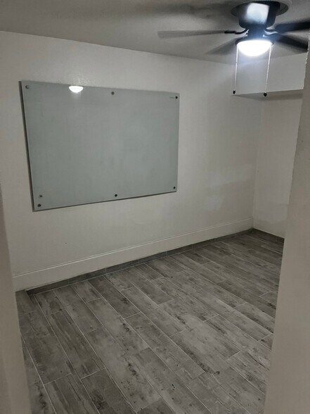 Building Photo - 11350 Jarbo Pass Dr