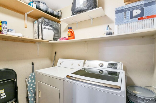 Laundry room - 2228 N 52nd St