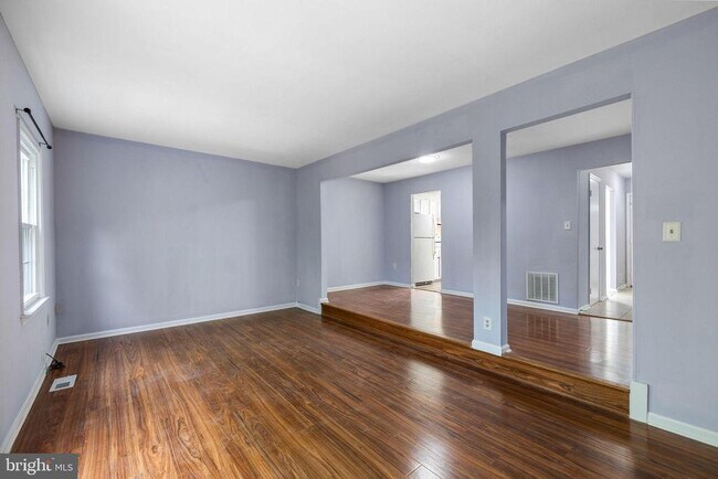 Building Photo - 4825 Nash Dr