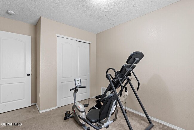 Building Photo - 14413 Desert Sage Dr