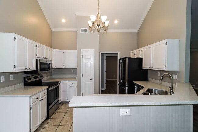 Building Photo - 7579 Valley Mist Dr
