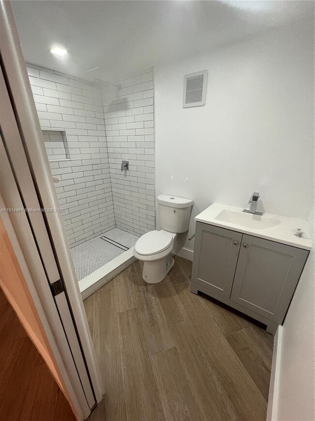 Building Photo - 8015 SW 107th Ave