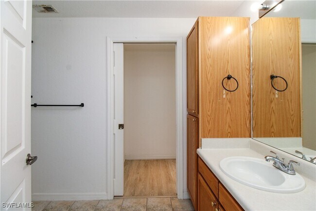 Building Photo - 7960 Preserve Cir