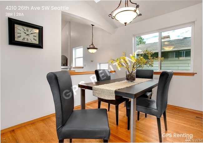 Building Photo - Beautiful 3 Bedroom in West Seattle!