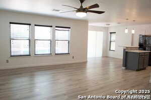 Building Photo - 46 Viking Oak