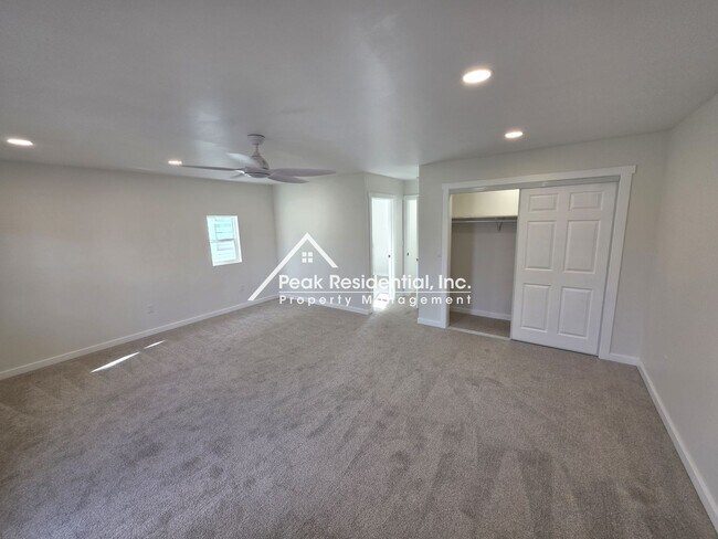 Building Photo - Updated 4bd/2ba Walnut Grove House