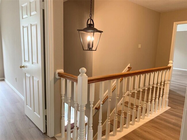 Building Photo - 4623 Chestnut Meadow Dr