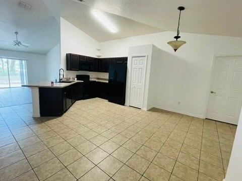 Building Photo - 1600 Mayaro Ct