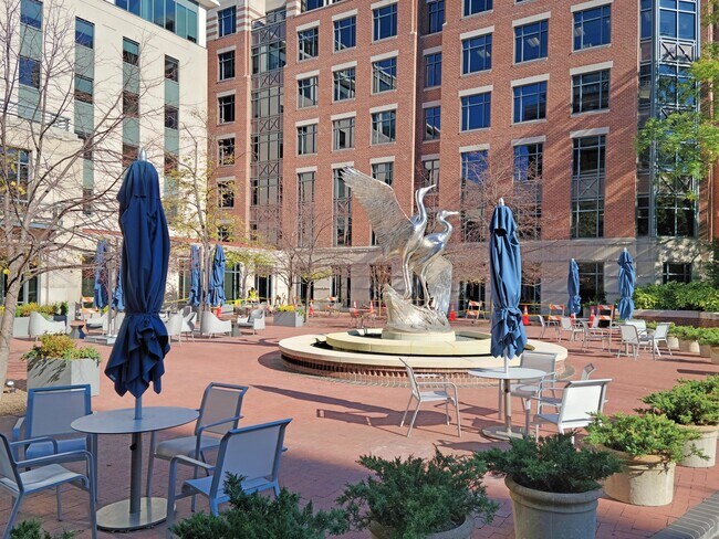 Building Photo - 1401 17th St NW