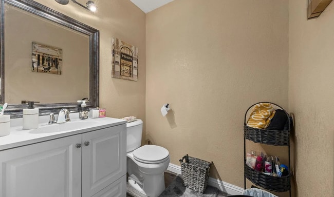 Building Photo - 2617 Pinon Springs Cir