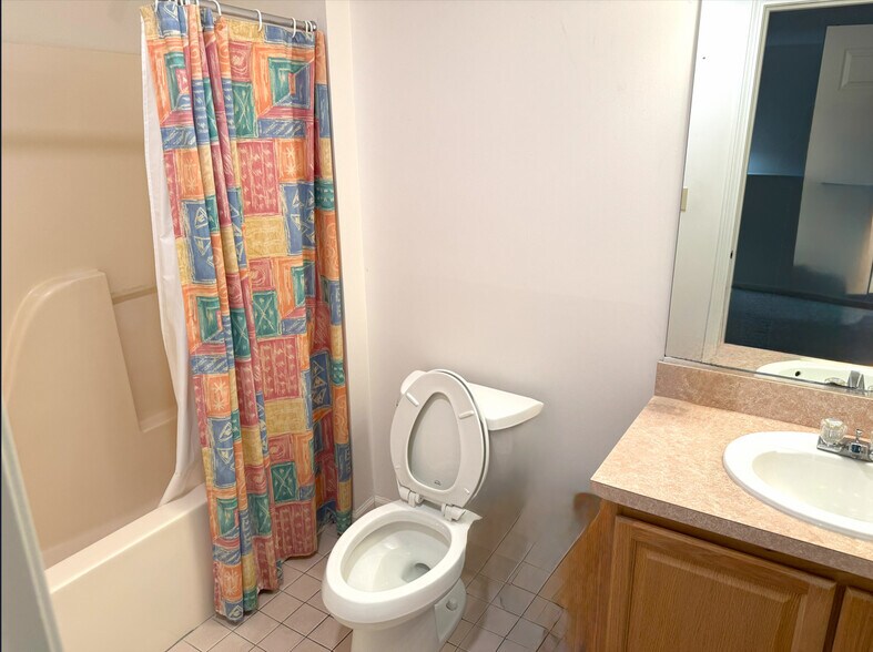 Full BA 3 - 501 Lexington St
