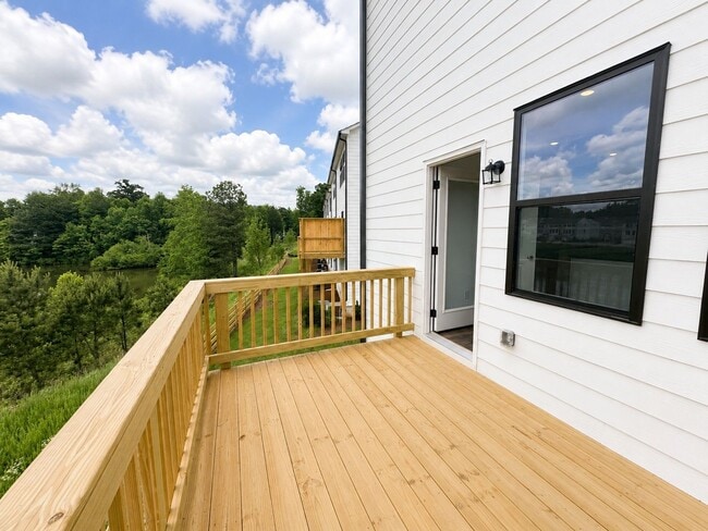 Building Photo - 2837 Rosehall