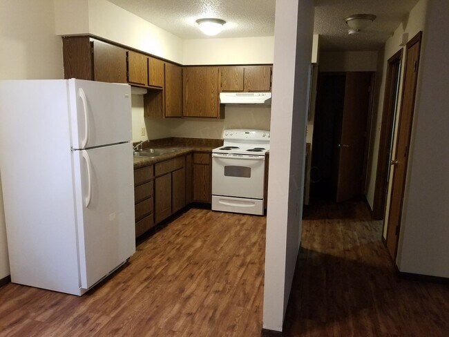 Building Photo - Sommerfield Apartments