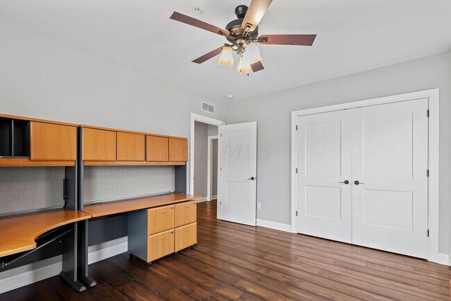 Building Photo - 5339 Highpointe Lakes Dr