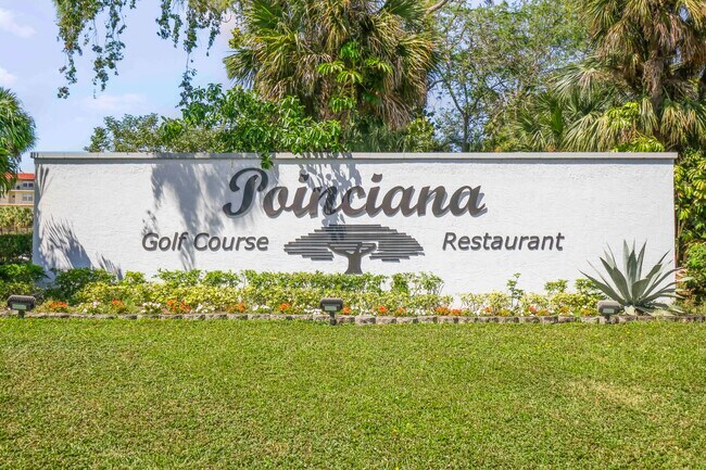 Building Photo - 3871 Via Poinciana