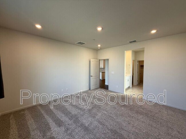 Building Photo - 1936 Suisun Ave