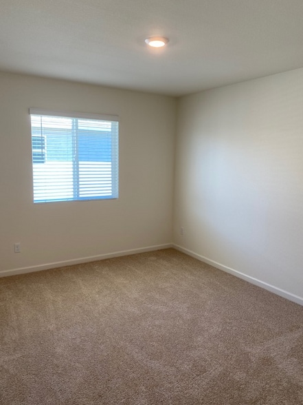 Building Photo - 3842 Bridgemeadow Way