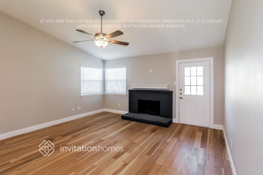 Building Photo - 107 Oakridge Dr
