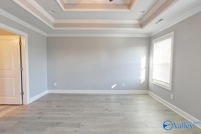 Building Photo - 26480 Naomi Wy