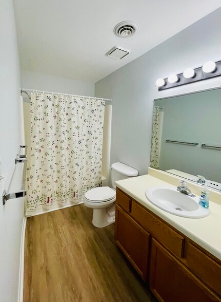 Bathroom #2 - 2102 Stephenson Ave SW