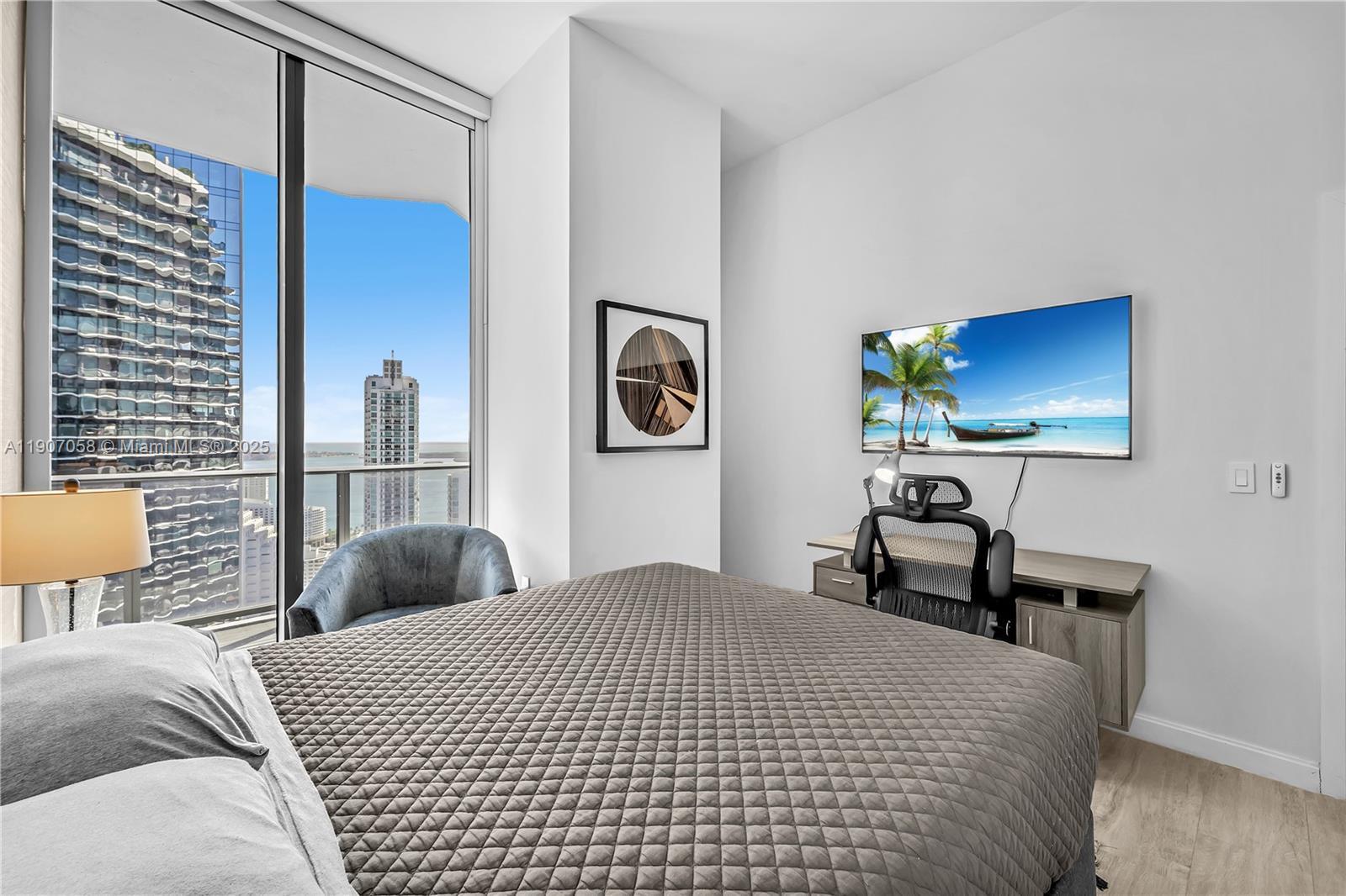 Building Photo - 45 SW 9th St