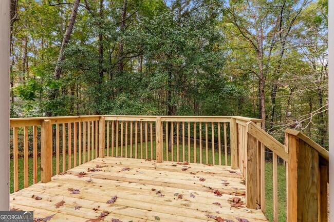 Building Photo - 1634 Riverview Ct