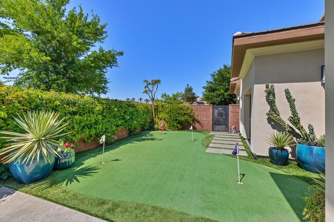 Building Photo - 51790 S Two Palms Way