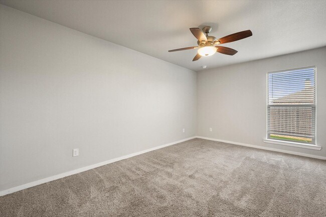 Building Photo - 14409 Avenue X
