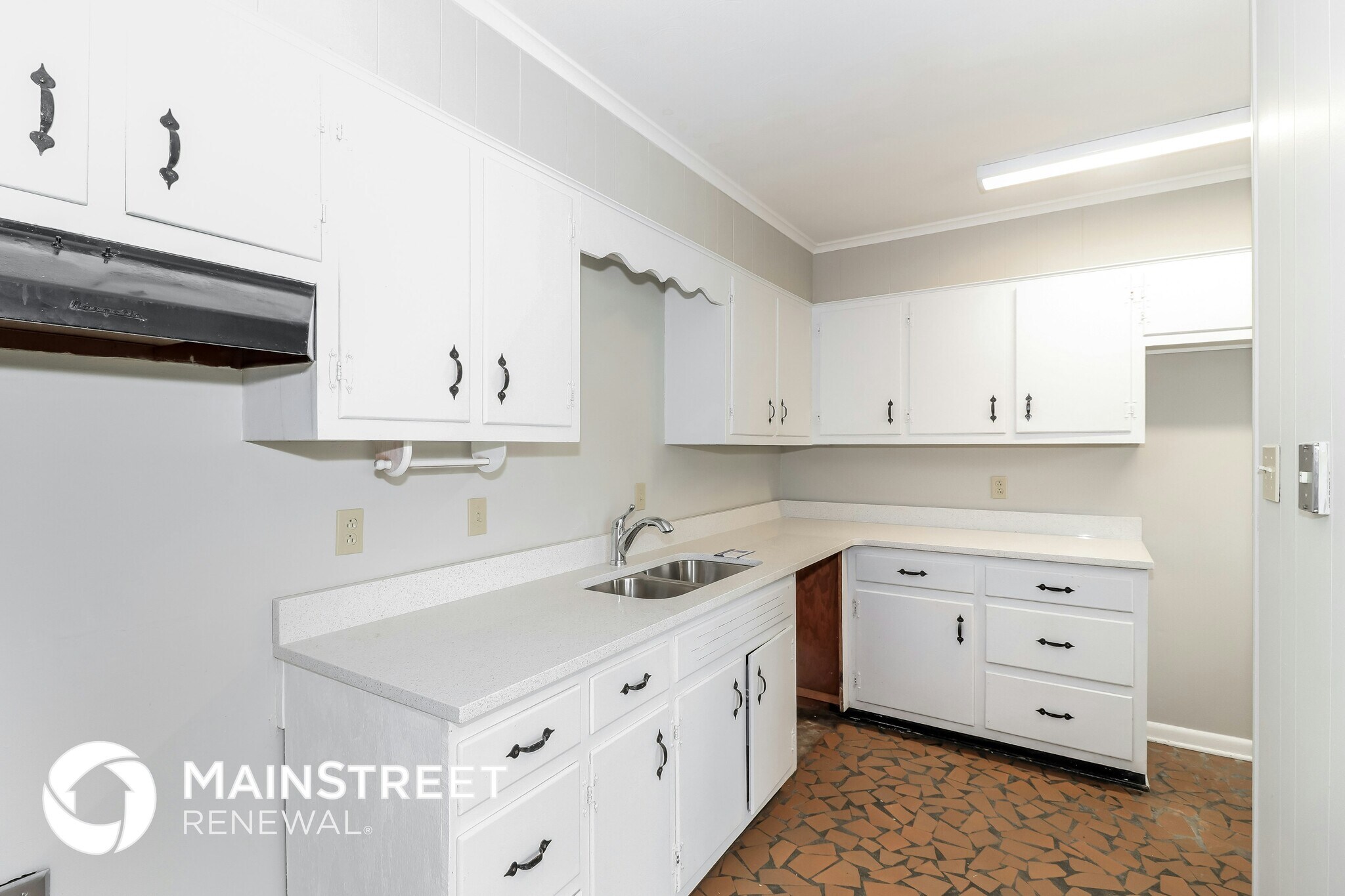 Building Photo - 2276 Sutherland Dr