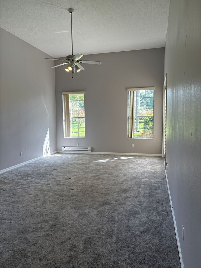 Building Photo - 2-Story pool home in The Fairways of Hunte...