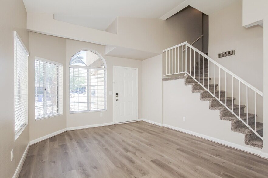 Building Photo - 19036 N 37th St