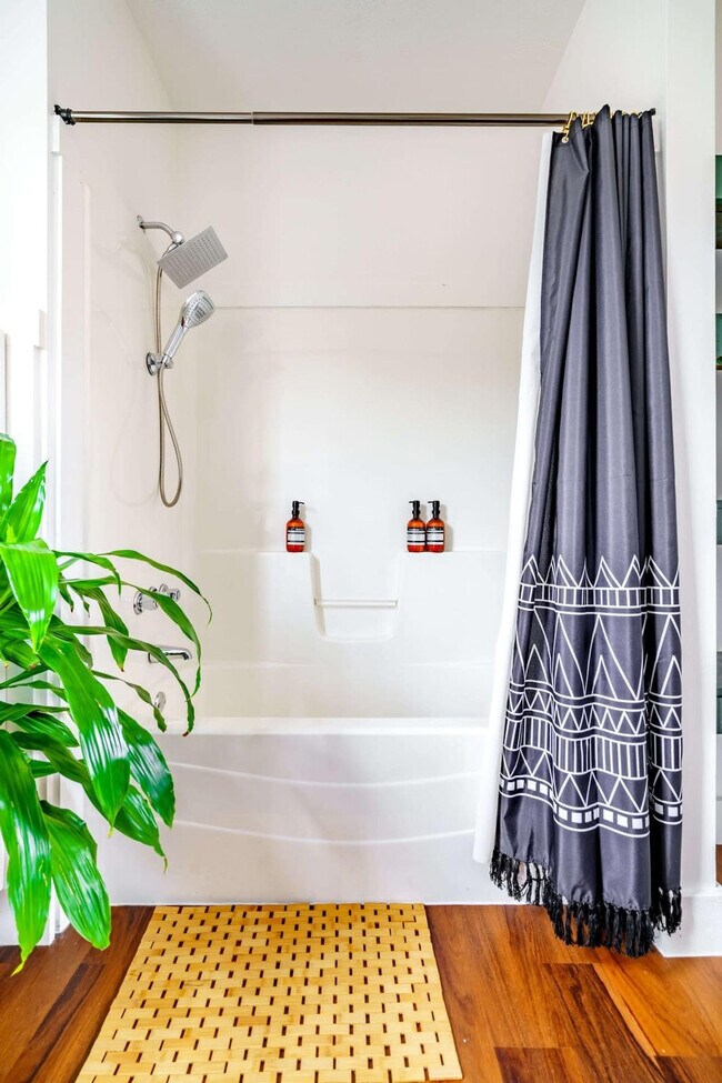 Building Photo - 241 W Water St