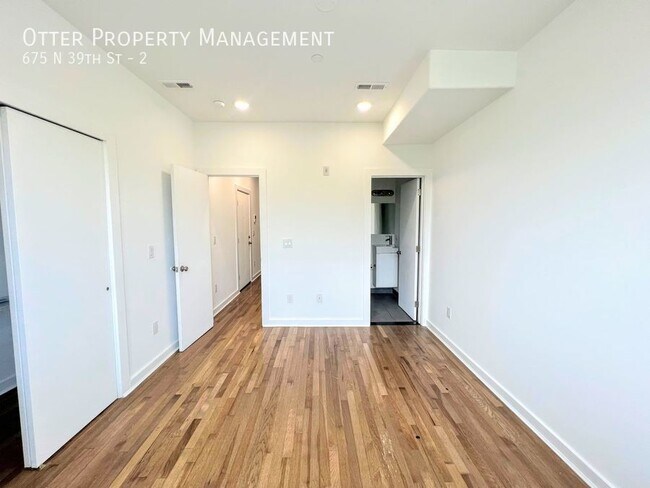 Building Photo - 675 N 39th St