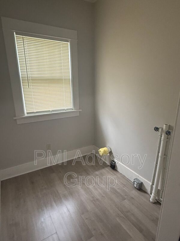 Building Photo - 1717 SW 15th St