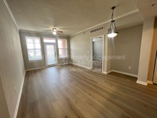 Building Photo - 10435 Mid Town Pkwy