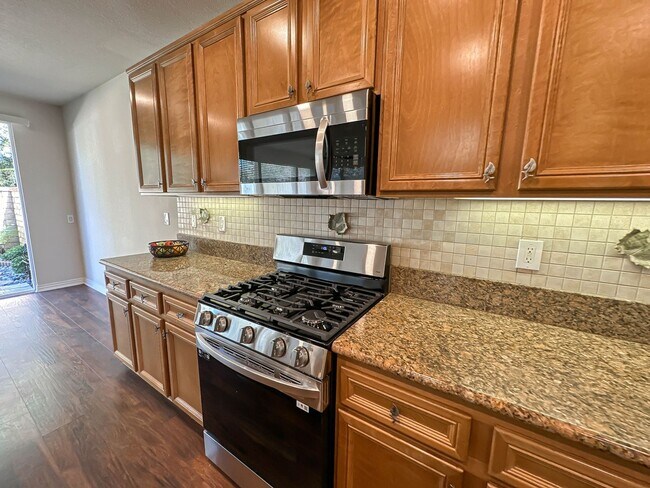 Building Photo - COMING SOON! Bella Ventana 3 Bedroom Home for Rent!