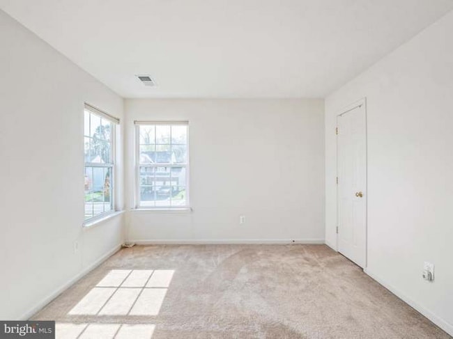 Building Photo - 41 Mineral Springs Rd