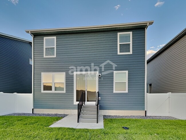 Building Photo - 3503 N Annabell St