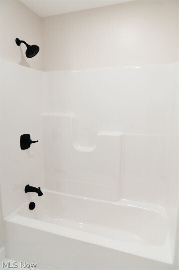 Building Photo - 7071 Township Rd 466