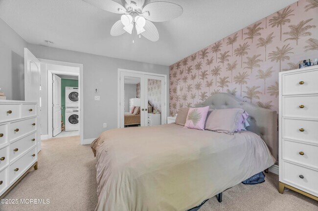 Building Photo - 93 White St