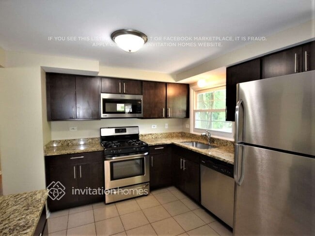 Building Photo - 510 Falmouth Ln
