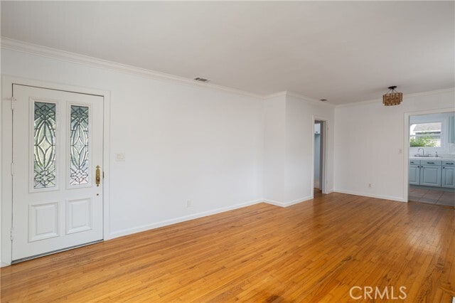 Building Photo - 2662 Riverside Dr